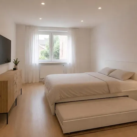 Apartment Fuer 3 P. Mit Kueche & Wlan